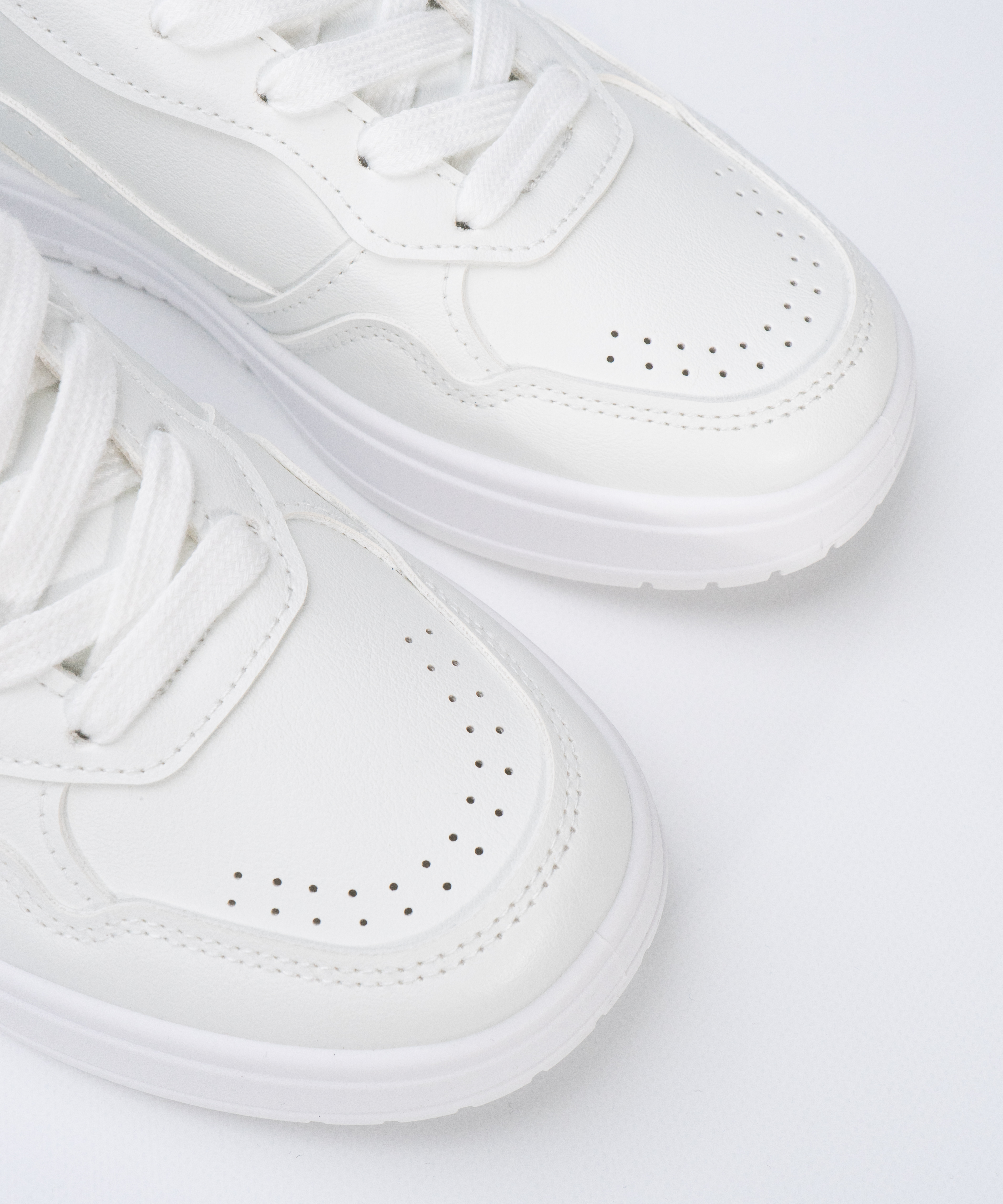 Zapatillas color block image number null